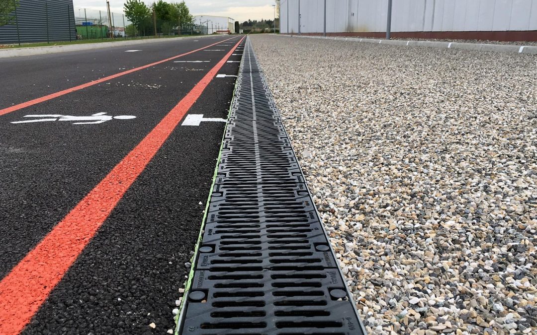 Les 5 meilleures entreprises de caniveaux de drainage en 2026