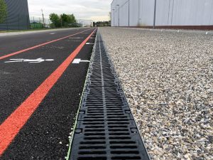 Les 5 meilleures entreprises de caniveaux de drainage en 2026